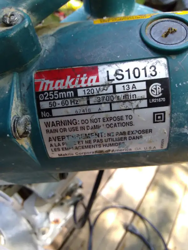 Makita Miter Saw Dbl Sliding Compound LS1013 for parts or repair in Power Tools in City of Toronto - Image 3