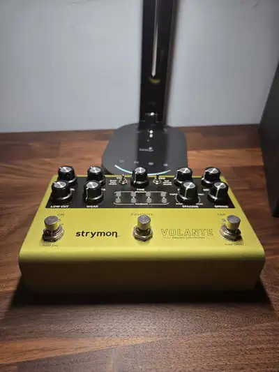 Strymon Volante multi head delay pedal, View more