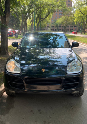 2004 Porsche Cayenne