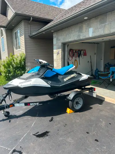 Seadoo with reverse in great shape and trailer ,always dealer maintained..