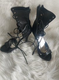 Elevate Your Style with Black Lace-Up Peep Toe Heels - Size 6.5