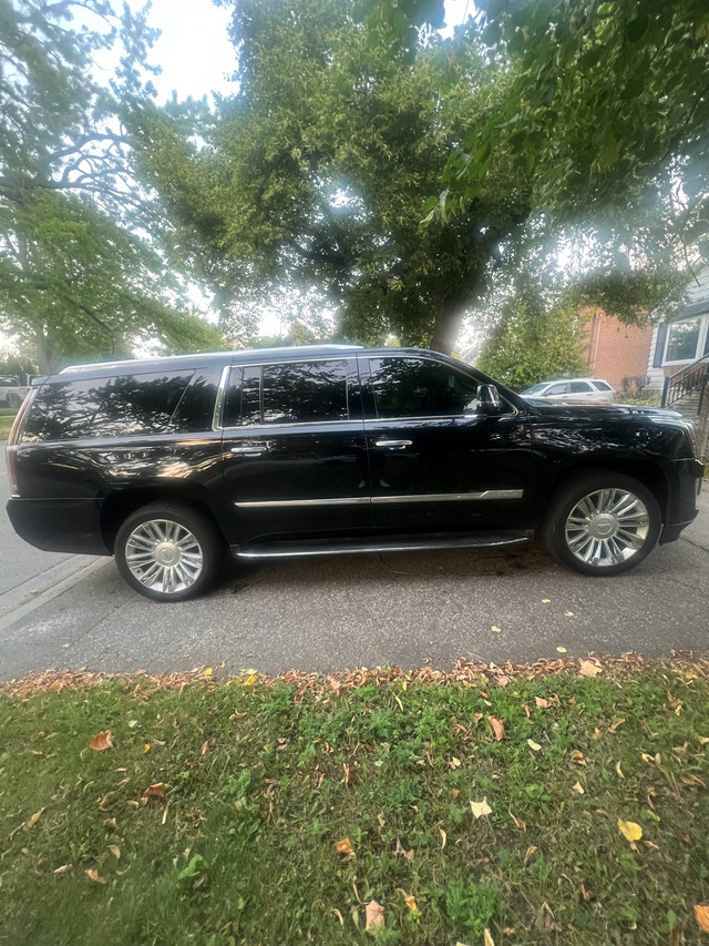 2016 Cadillac Escalade ESV Platinum 155kms  in Cars & Trucks in Mississauga / Peel Region - Image 4