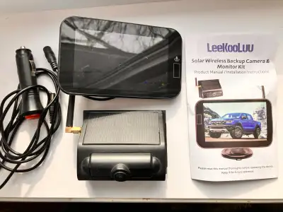 Great little backup camera for trailer, RV or truck. Comes with original box, cables, screen mount f...