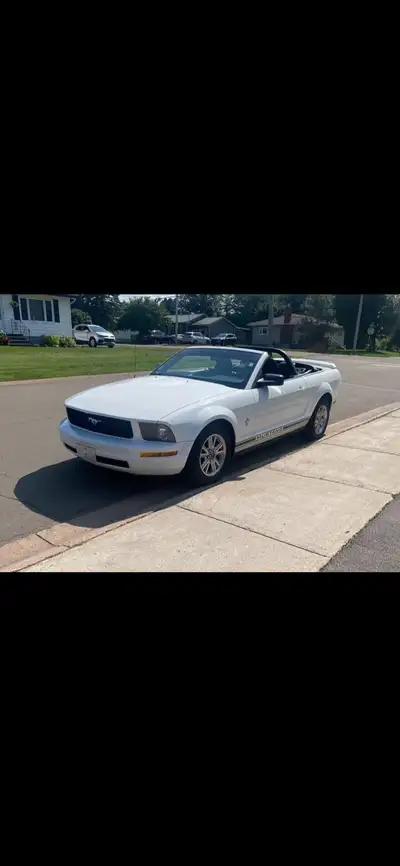 2006 Ford Mustang Convertible 