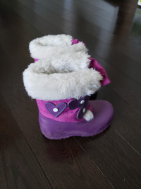 Girl Winter Snow Boots (Size 5)