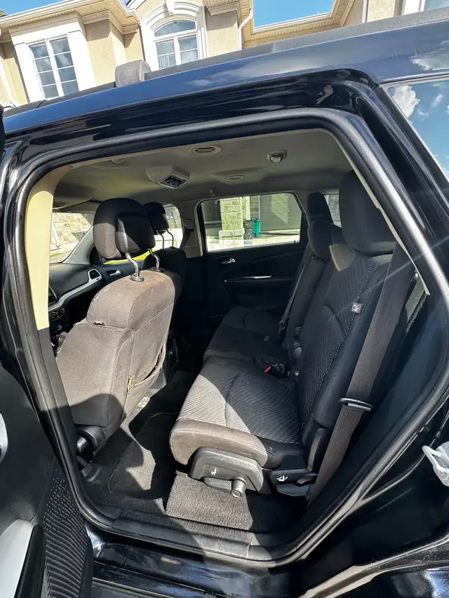 2015 Dodge Journey | 3rd Row Seating558834062826547206