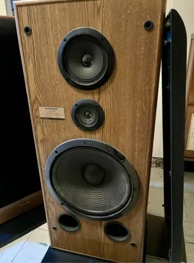 Vintage Pioneer 3 way speakers with center speaker, View more