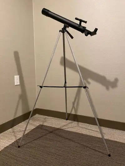 Telescope Brookstone 50x/100x Refractor