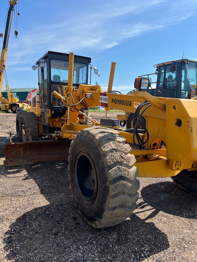 2008 PQ190 grader LOW HOURS Heavy Equipment Edmonton Kijiji