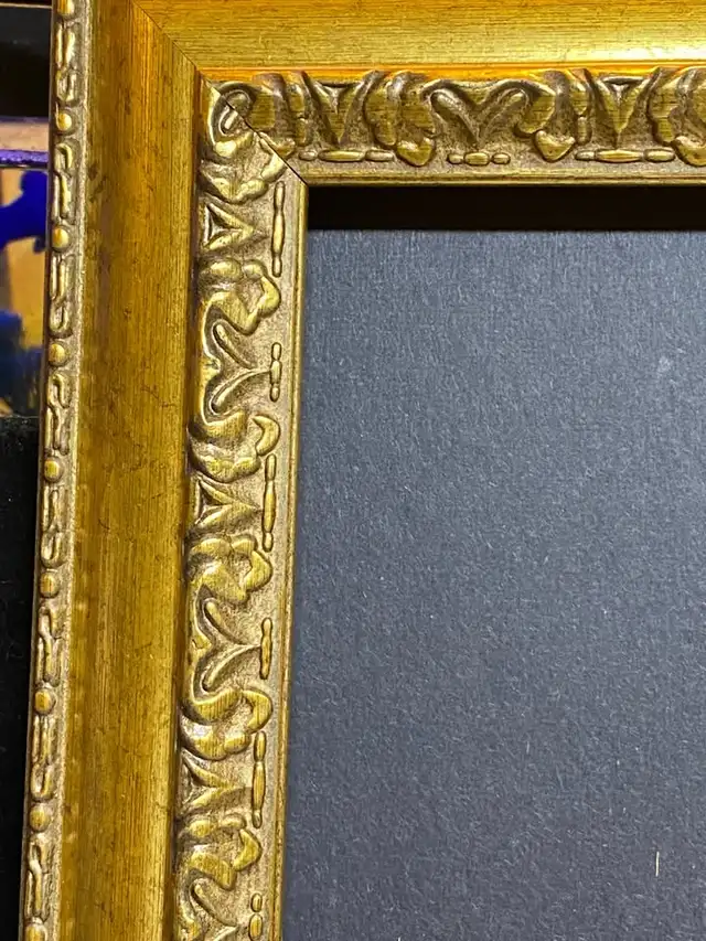 Wood Picture Frame Etched Detail Gold Gilt Deep Well 11 inch X 1 in Arts & Collectibles in Vancouver - Image 3