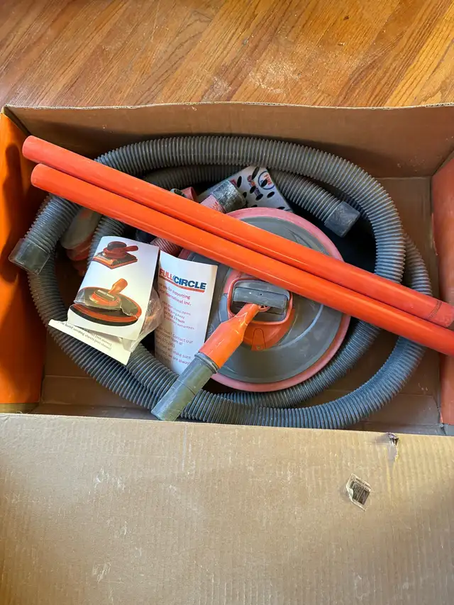 Dust free sander in Power Tools in Edmonton - Image 3