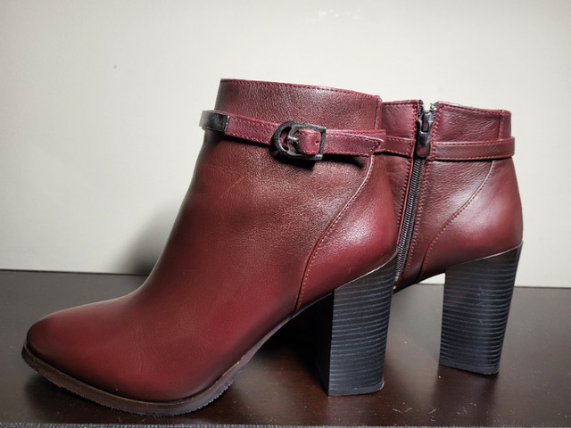 Women's leather boots in Women's - Shoes in Dartmouth