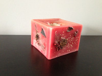 Red Square Candle Pine Cone Side Theme