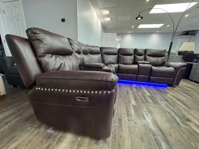 New 3 PC Power Recliner Sectional With Cup Holders Huge Sale in Chairs & Recliners in Barrie - Image 3