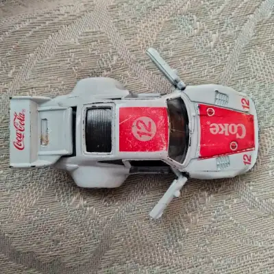 Hartoy Inc. Coca Cola White DieCast Red Trim