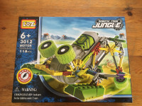 LOZ 3012 Robotic Frog with 118 pieces, brand new in box