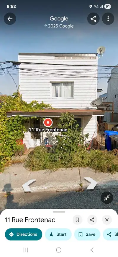 1 bedroom apartment at 11 Frontenac, Gatineau (Hull) 5 minute drive from Ottawa Close to Portage Bri...