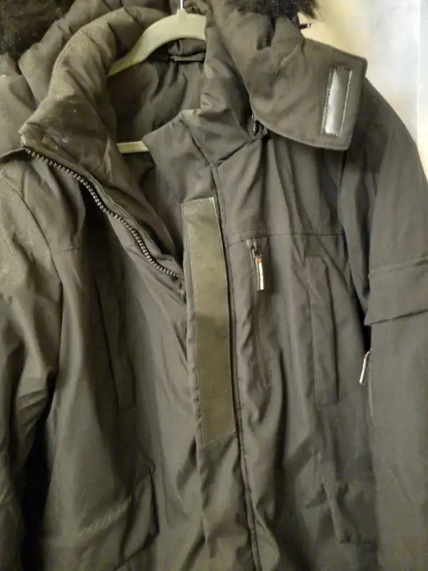 Mens 3X Winter Parka Worn Once Needs A New Zipper in Men's in Calgary - Image 5