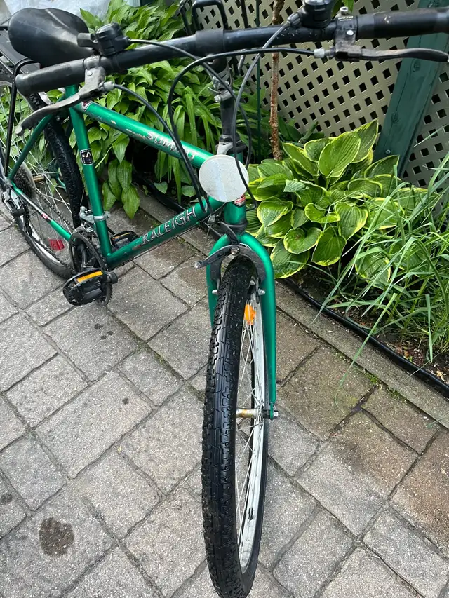 vélos adulte et autre pour enfant, in Cruiser, Commuter & Hybrid in Laval / North Shore - Image 7