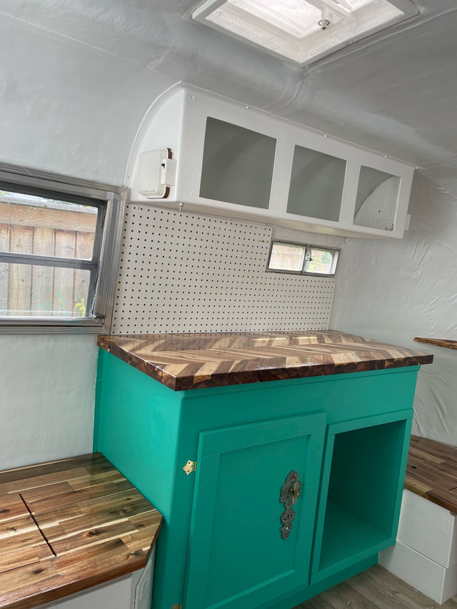 Vintage Boler Camper in Travel Trailers & Campers in Victoria - Image 3