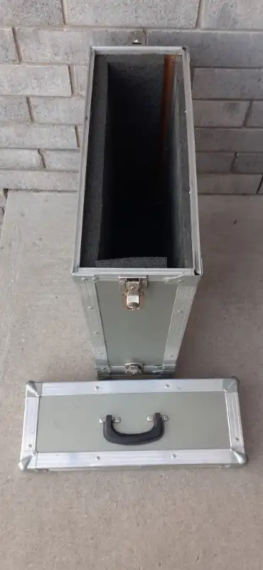 Suitcase-style professional portable roadcase in Performance & DJ Equipment in London - Image 3