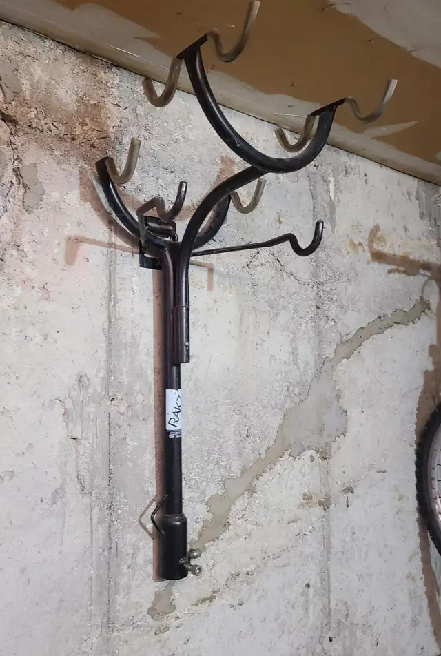 Support pour velo a installer sur attache remorque 1-3 velos in Other in Gatineau - Image 3