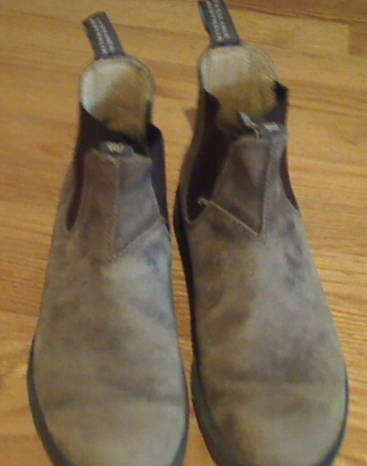 Blundstone Boots Classic Rustic Brown Aus8.5/M9.5/W12 in Women's - Shoes in City of Toronto - Image 2