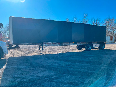 2009 MAC Aluminum Flatbed Tandem Trailer