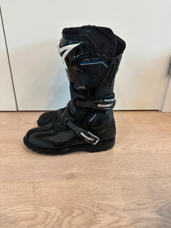 Alpinestars Toucan Boots in Motorcycle Parts & Accessories in Burnaby/New Westminster - Image 2