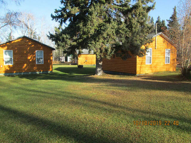 Beachfront Cabins on Dore Lake in Fishing, Camping & Outdoors in Prince Albert - Image 2