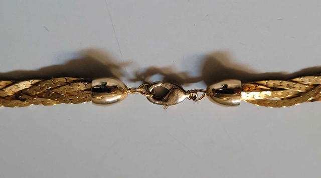 Gold Tone 5 Strand Braided Herringbone Chain Necklace  in Jewellery & Watches in Oshawa / Durham Region - Image 4