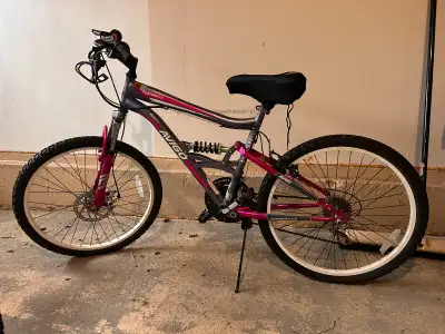 Woman’s/girls bike, View more