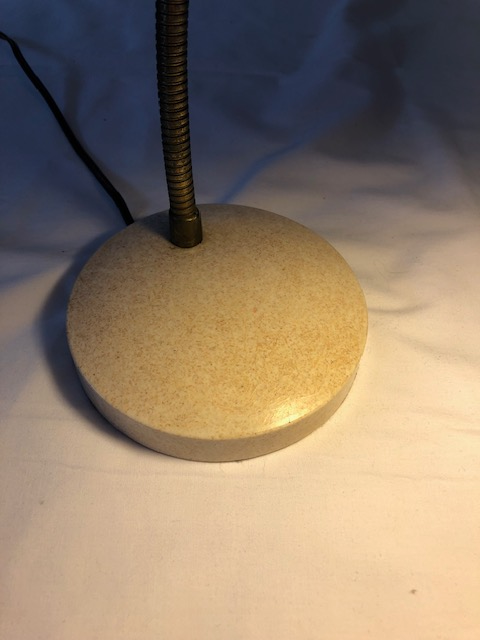 VINTAGE 1960s GOOSENECK LAMP DESK in Indoor Lighting & Fans in West Island - Image 6