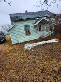 empty house & land for sale 