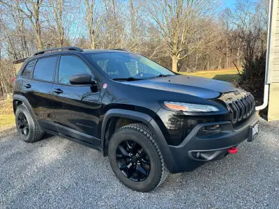 Driver Wanted for 2016 Jeep Trailhawk