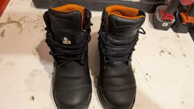 Work boots Timberland PRO mens CSA Boondock - size 9.5 wide, View more