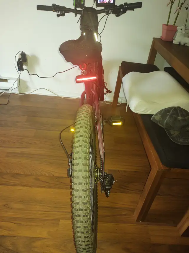VELO ELECTRIQUE in eBike in Longueuil / South Shore - Image 4