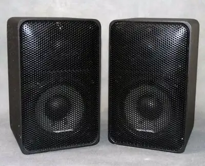 Pairs of Radio Shack Realistic Minimus 7 Speakers -, View more