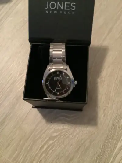 Man’s watch, View more