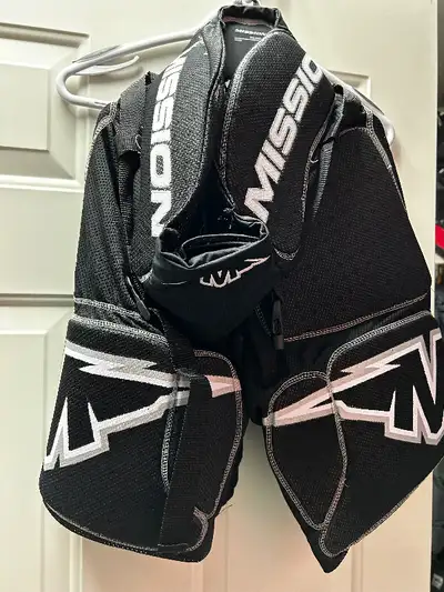 Mission Roller Hockey Girdle BNWT, View more