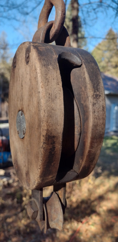 Wooden Block pulley in Hand Tools in Cornwall - Image 3