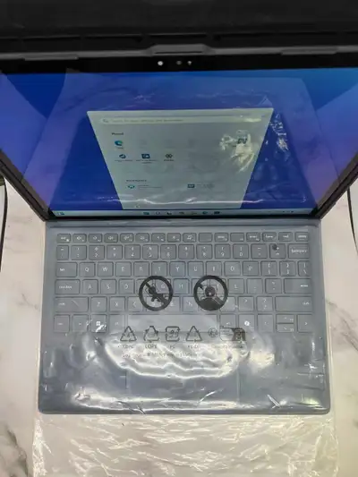 DELL Lattitude 7350 Detachable Laptop With Charger, View more