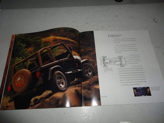 1993 JEEP YJ DELUXE SALES BROCHURE in Arts & Collectibles in Belleville - Image 4