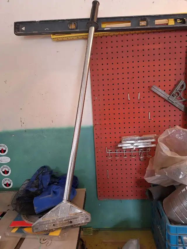 Floor Scraper