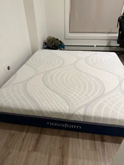 Novaform  35.5 cm (14 in.) Gel Memory Foam King Mattress, View more