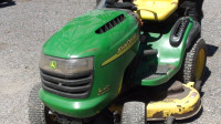 John Deere L120 Automatic with Rear Bagger