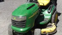 John Deere L120 Automatic with Rear Bagger