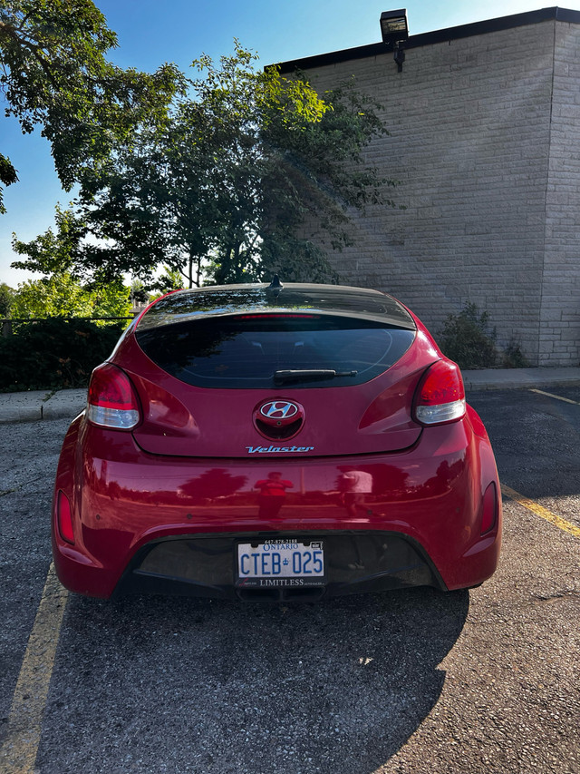 Hyundai Veloster dans Autos et camions  à Kitchener / Waterloo - Image 3