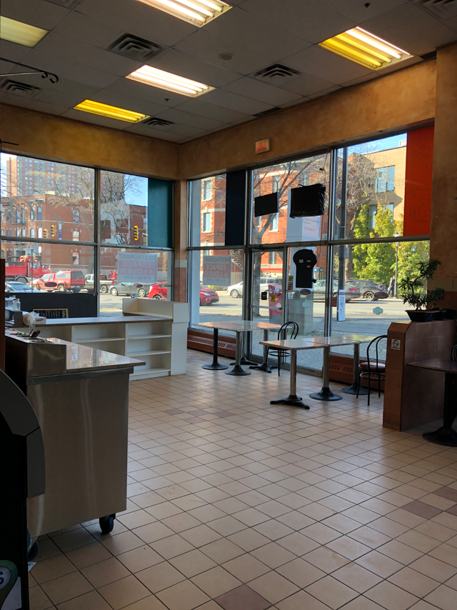 Restaurant/Café Space for Lease – 2120 Sherbrooke St E, in Commercial & Office Space for Rent in City of Montréal - Image 4