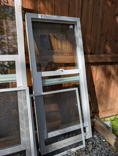 Dual pane casement window 20W x 46H, View more
